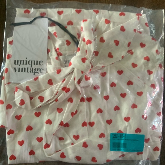 NOT FOR SALE Unique Vintage Hearts Bow Top - Picture 5 of 9